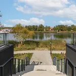Lux Wellness By The River By Renters Prestige Apartmanhotel 4*