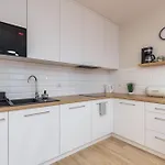 Apartmanhotel Lux Wellness By The River By Renters Prestige