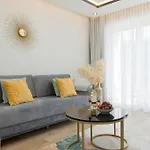 Lux Wellness By The River By Renters Prestige Apartmanhotel Dziwnów