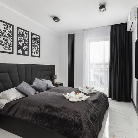 Lux Wellness By The River By Renters Prestige 4*