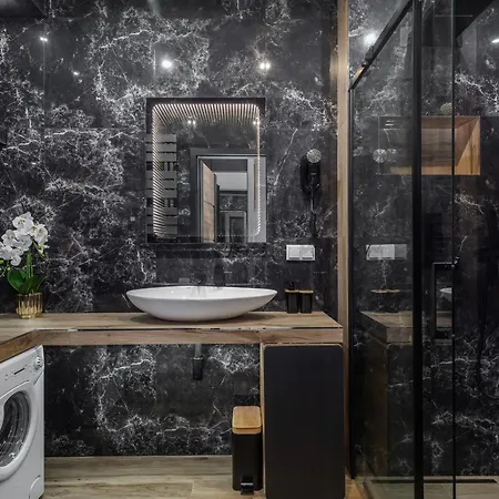Lux Wellness By The River By Renters Prestige Aparthotel