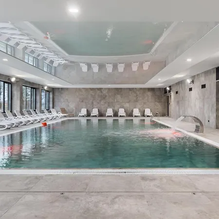 Lux Wellness By The River By Renters Prestige Апарт-отель