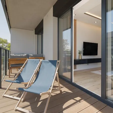 Lux Wellness By The River By Renters Prestige Apartmanhotel 4*