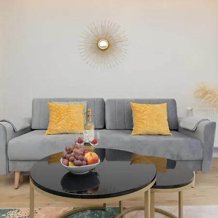 Lux Wellness By The River By Renters Prestige 公寓式酒店